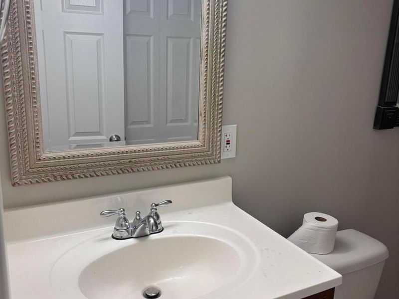 777 Ficus Drive, Unit 25E, Columbus, OH 43085 Photo 19