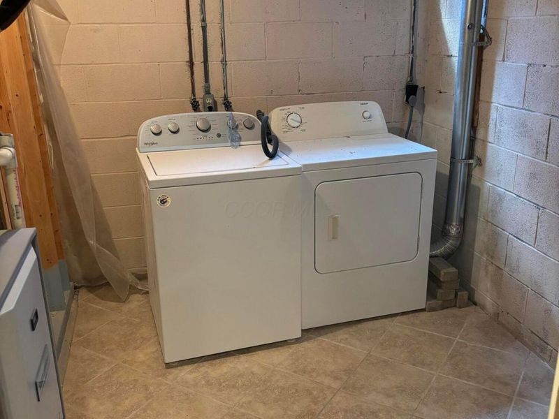 777 Ficus Drive, Unit 25E, Columbus, OH 43085 Photo 27