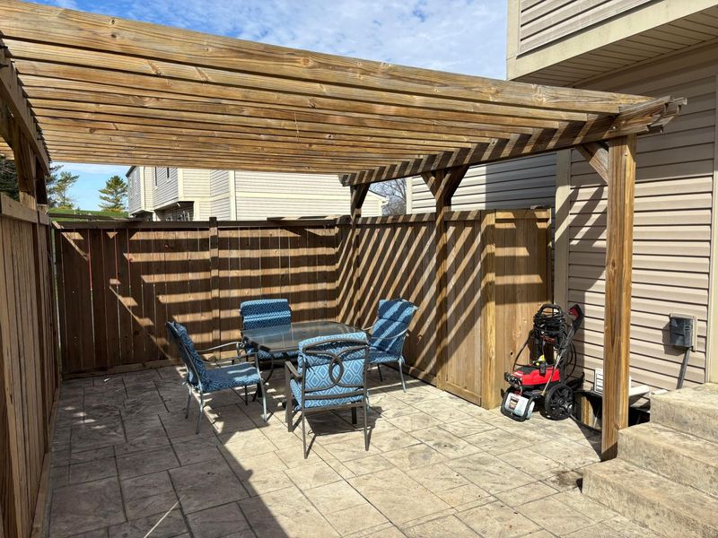 777 Ficus Drive, Unit 25E, Columbus, OH 43085 Photo 31