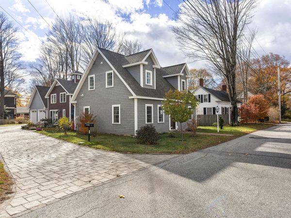 9 Potter Street, Brunswick, ME 04011