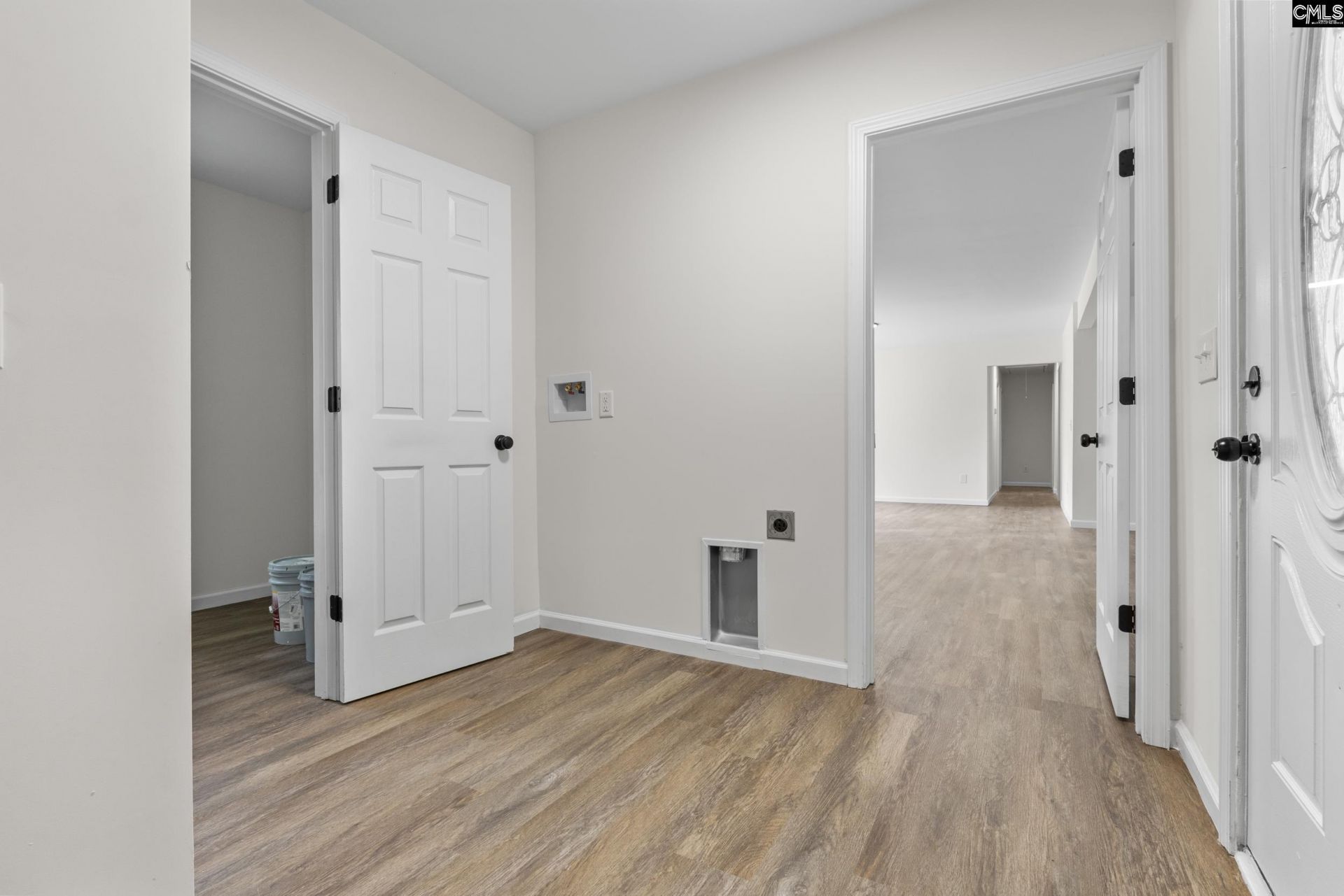 3122 Mctavish Avenue Photo 22