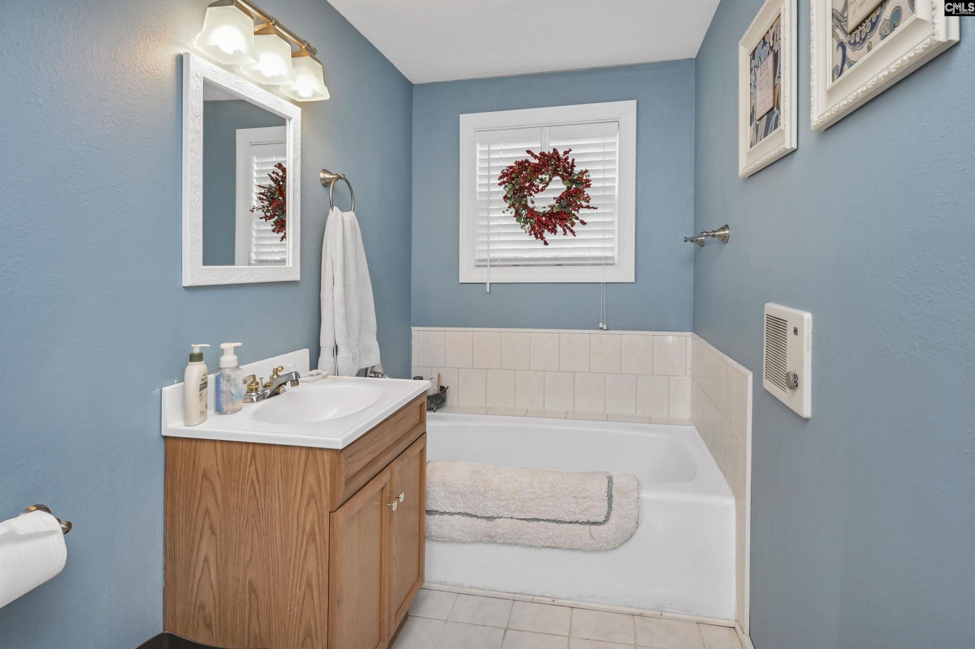 4473 Summerland Highway Photo 36