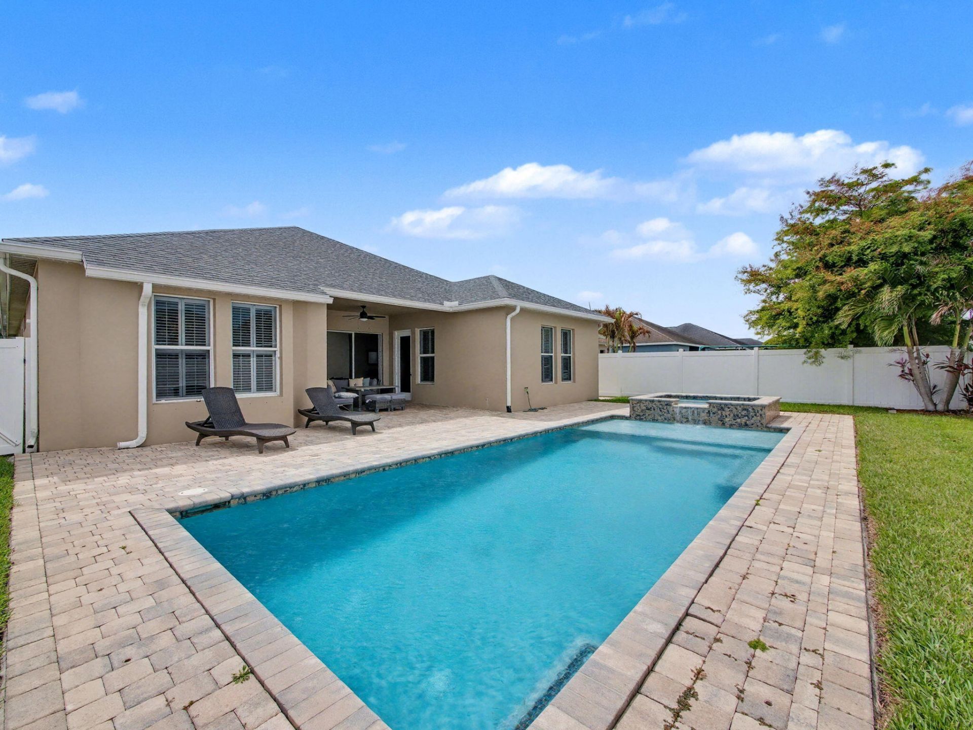 10492 SW Sarah Way, Port Saint Lucie, FL 34987 Photo