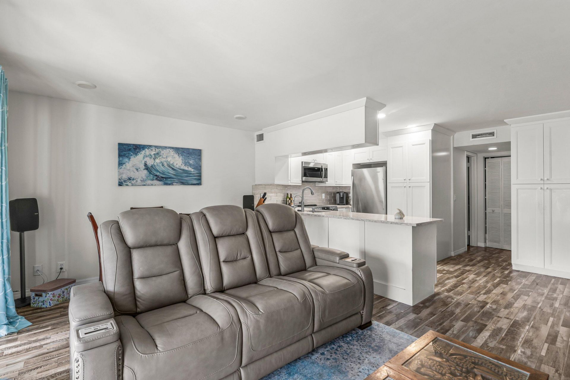 342 Southwind Drive, Unit 102, North Palm Beach, FL 33408 Photo