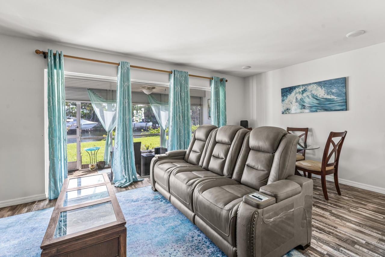 342 Southwind Drive, Unit 102, North Palm Beach, FL 33408 Photo