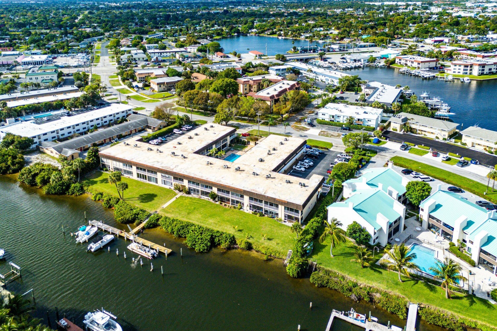 342 Southwind Drive, Unit 102, North Palm Beach, FL 33408 Photo