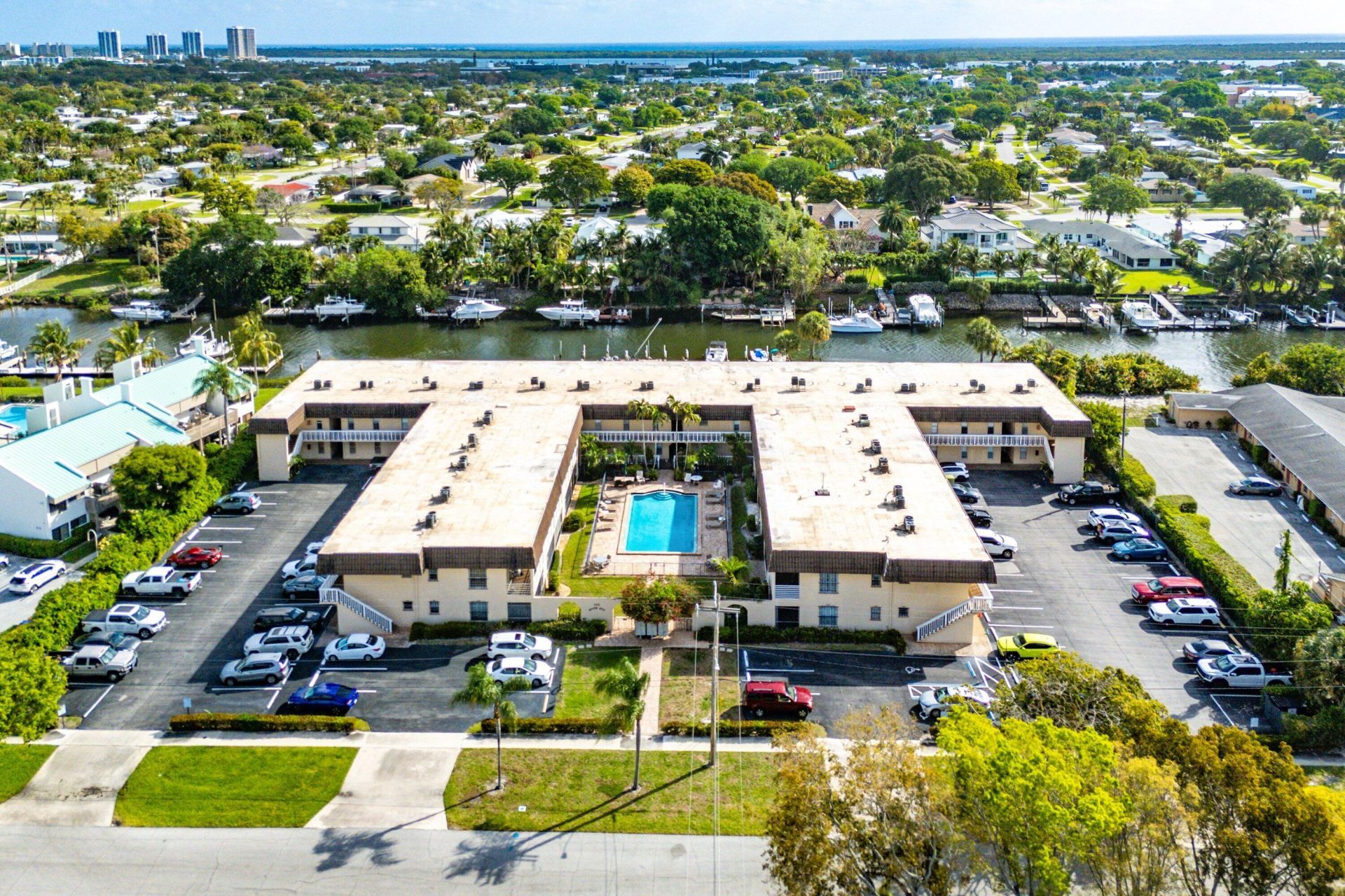 342 Southwind Drive, Unit 102, North Palm Beach, FL 33408 Photo