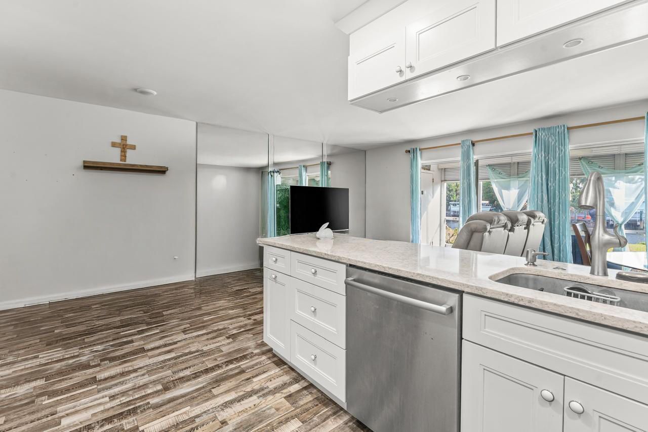 342 Southwind Drive, Unit 102, North Palm Beach, FL 33408 Photo