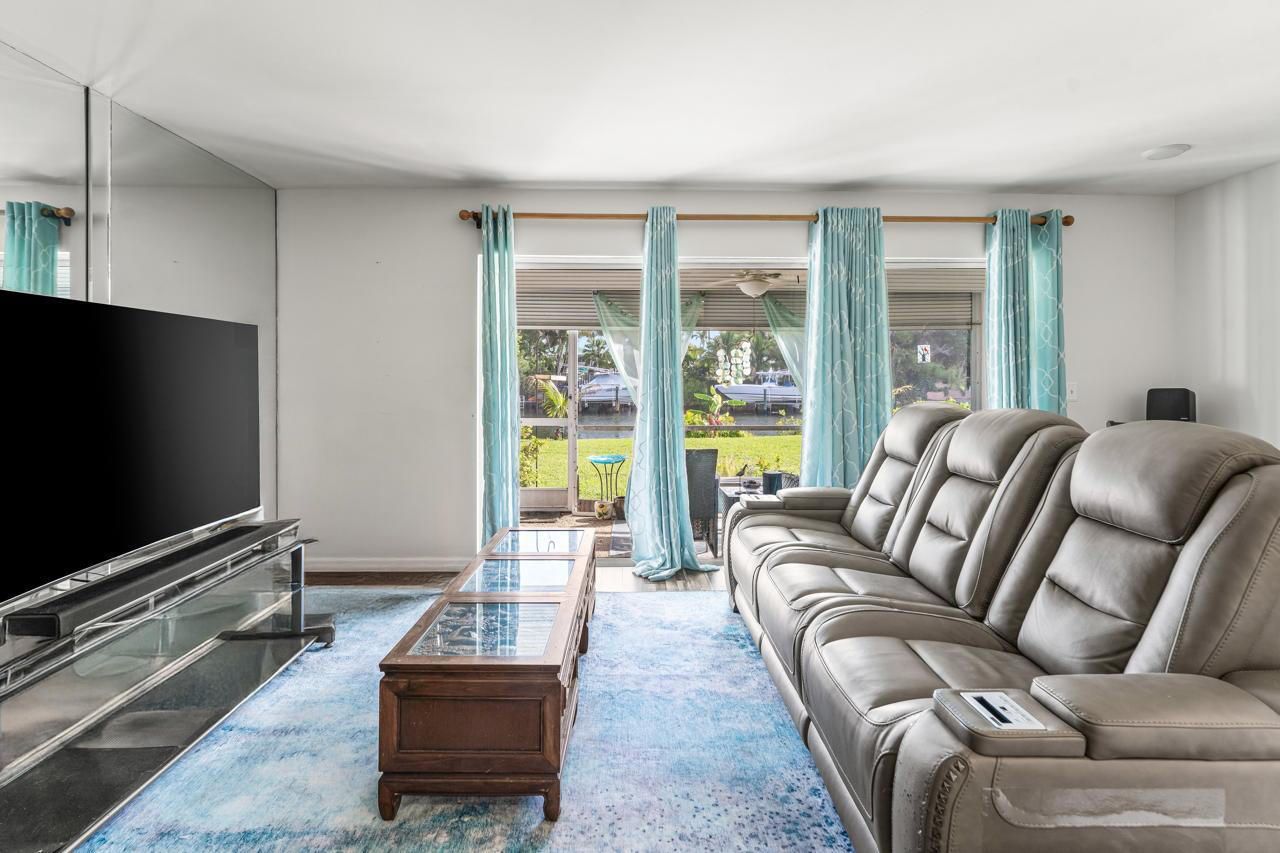 342 Southwind Drive, Unit 102, North Palm Beach, FL 33408 Photo