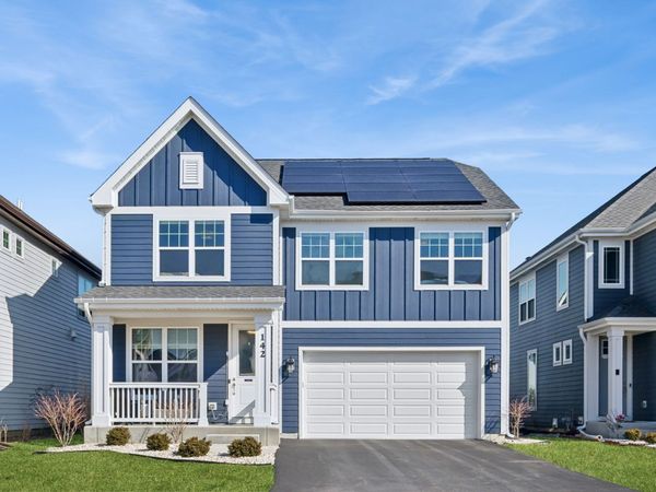 142 Roman Lane , Hawthorn Woods, IL 60047