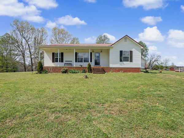 9 Bessie Clark Rd , Erin, TN 37061