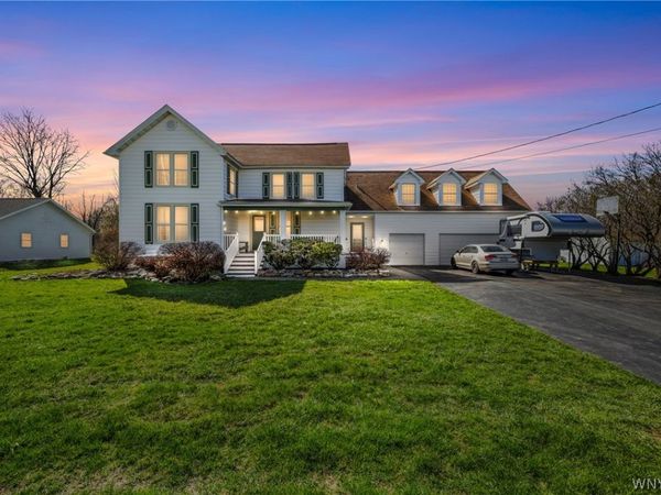 5910 Salt Road, Clarence, NY 14031