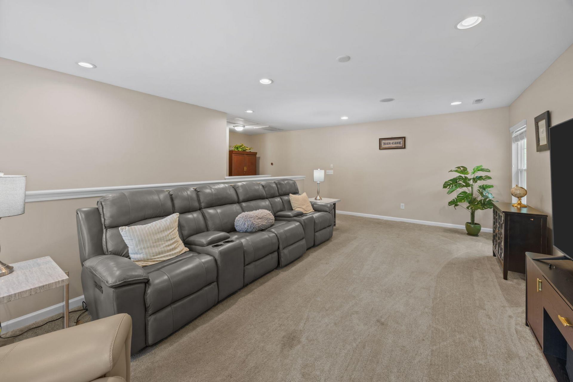 5150 Trump Street Photo 18