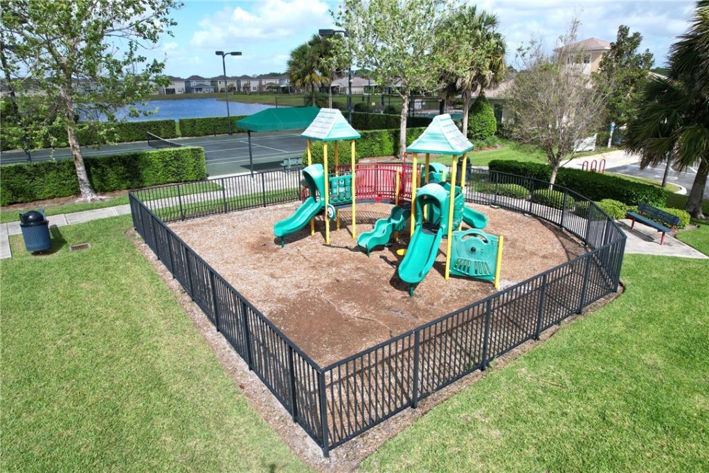 1420 Dittmer Circle Se, Palm Bay, FL 32909 Photo