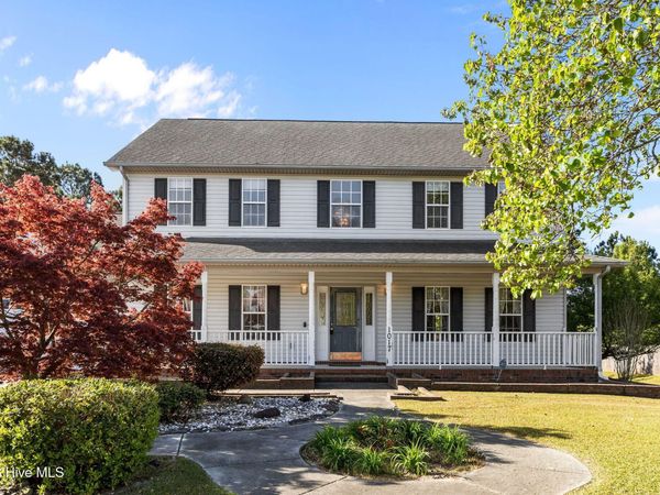1017 N Commons Drive, Jacksonville, NC 28546