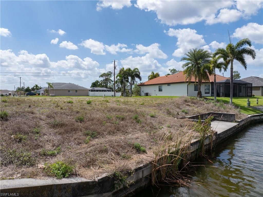 2581 SW 28th Ter , Cape Coral, FL 33914 Photo