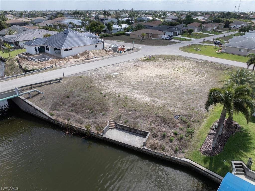 2581 SW 28th Ter , Cape Coral, FL 33914 Photo