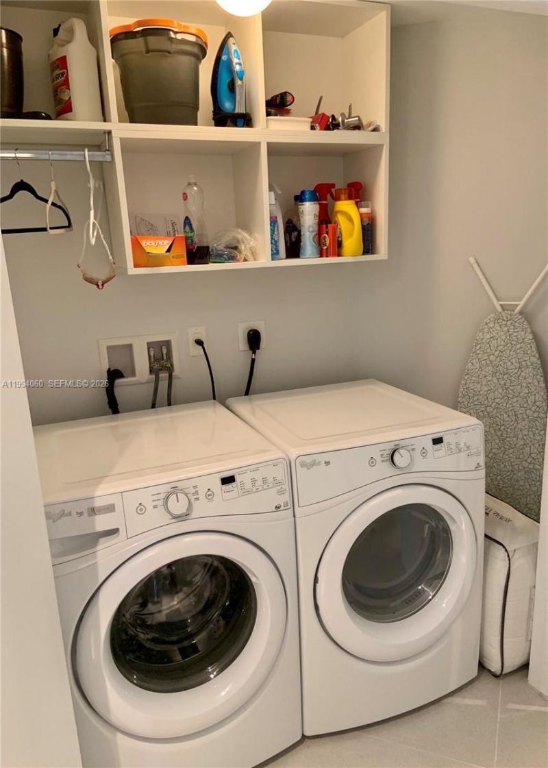 17301 Biscayne Blvd , Unit 1602, North Miami Beach, FL 33160 Photo