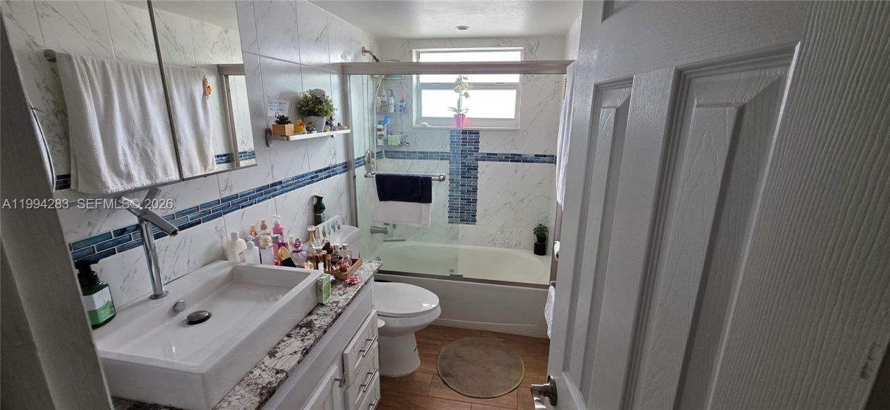 70 NE 202nd Ter , Unit T26, Miami Gardens, FL 33179 Photo