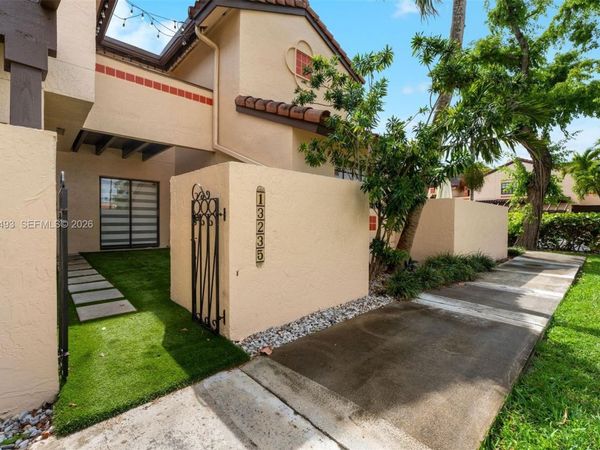 13235 SW 114th Ter, Miami, FL 33186