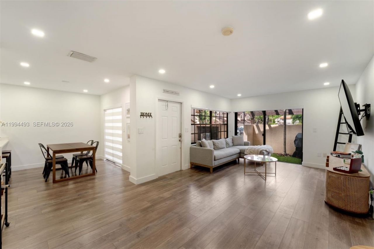 13235 SW 114th Ter , Miami, FL 33186 Photo