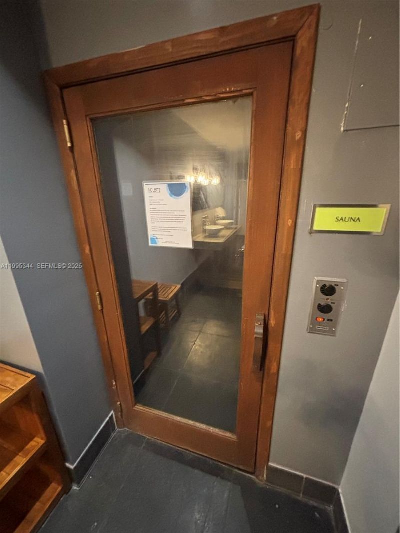 133 NE 2nd Ave, Unit 2112, Miami, FL 33132 Photo