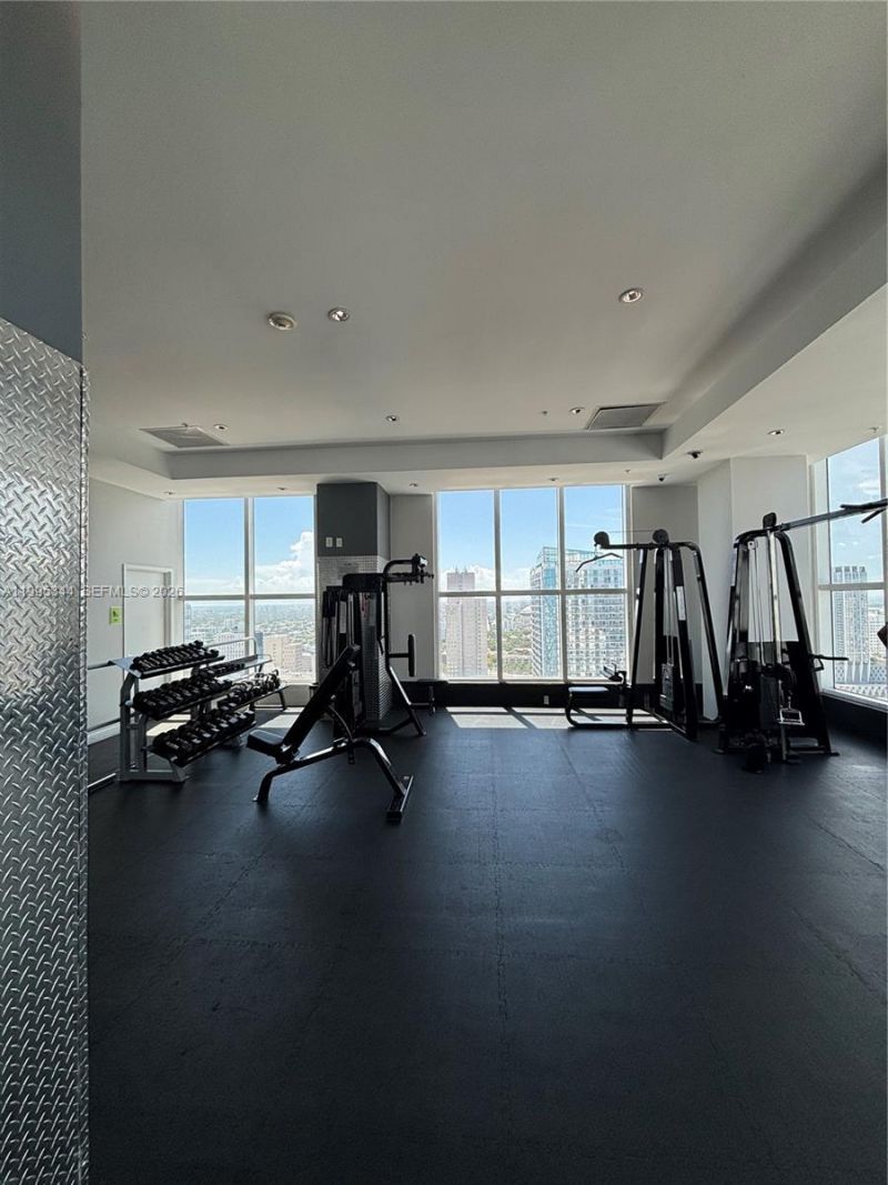 133 NE 2nd Ave, Unit 2112, Miami, FL 33132 Photo