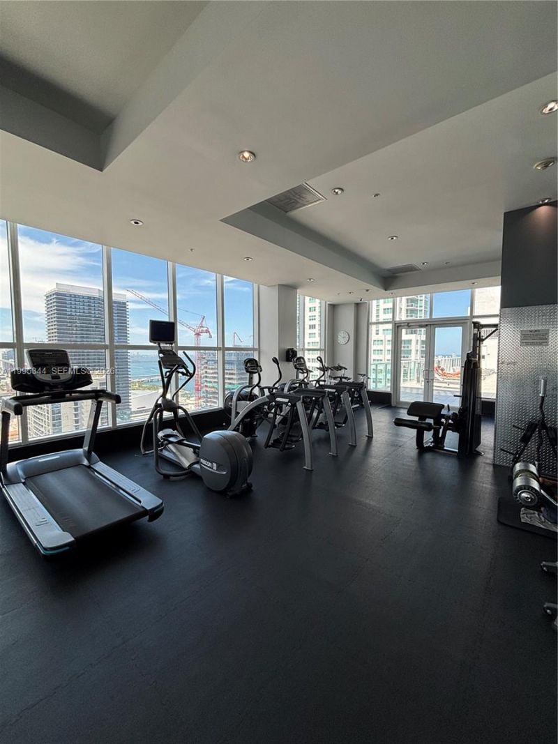 133 NE 2nd Ave, Unit 2112, Miami, FL 33132 Photo
