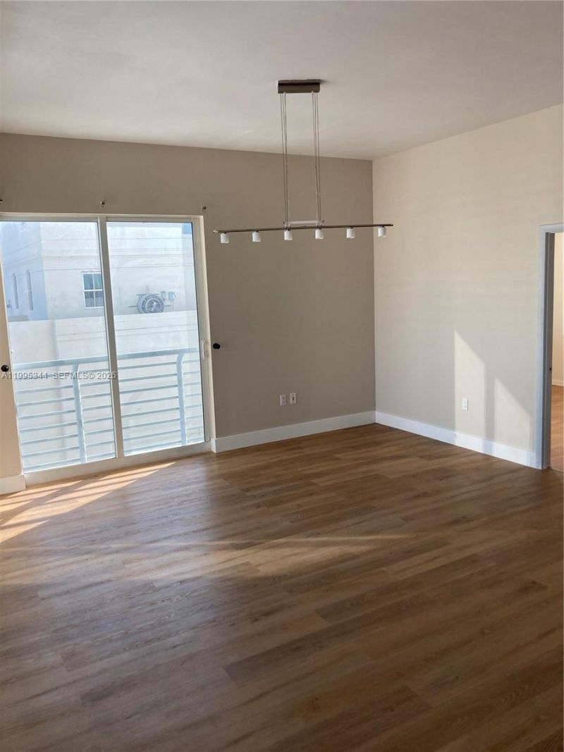 133 NE 2nd Ave, Unit 2112, Miami, FL 33132 Photo