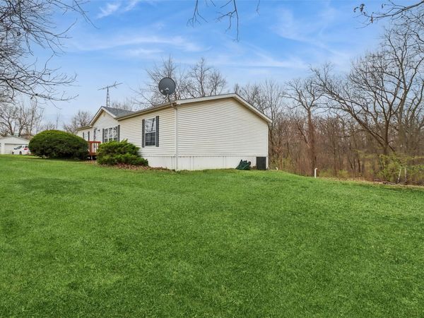 6975 205th Trail, Albia, IA 52531