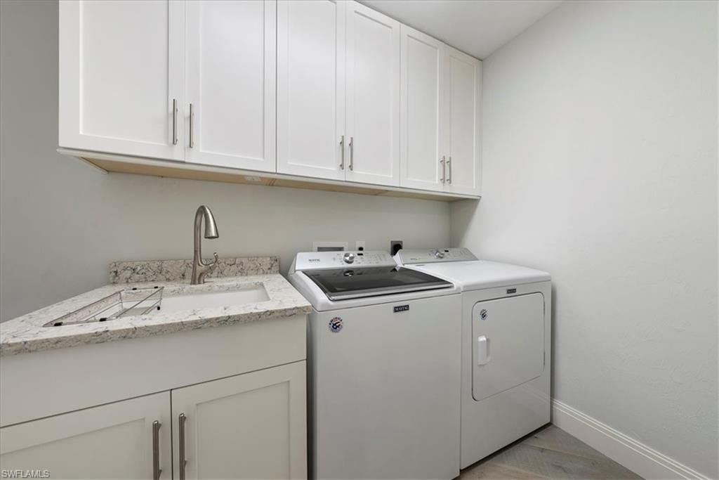 410 Flagship Dr , Unit 601, Naples, FL 34108 Photo