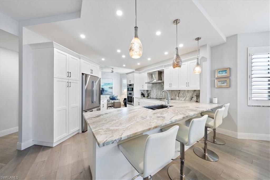 410 Flagship Dr , Unit 601, Naples, FL 34108 Photo