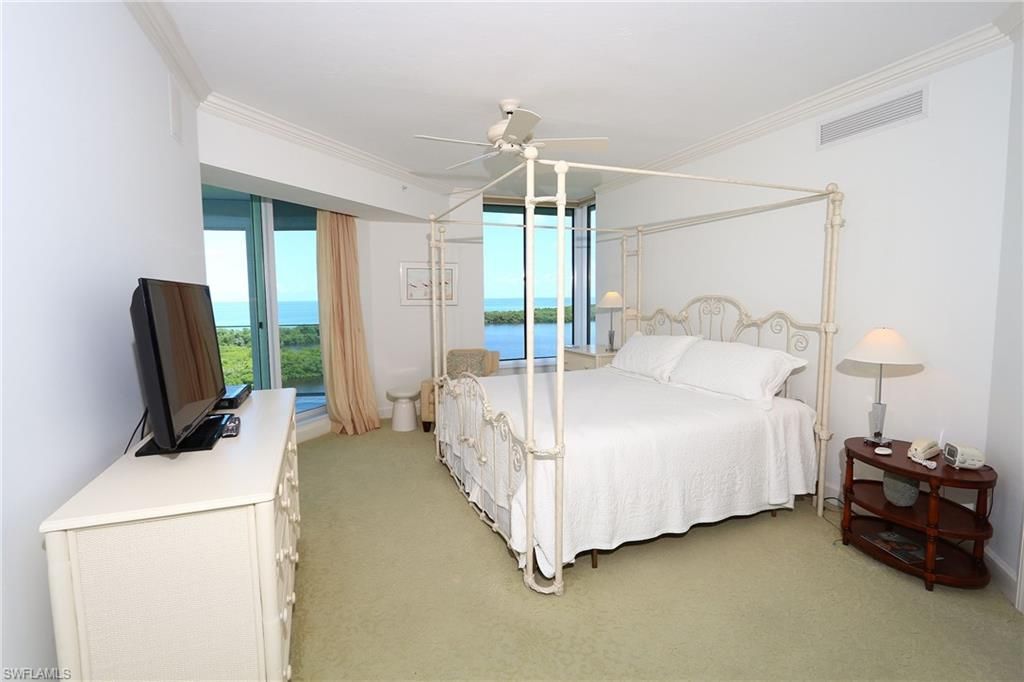 60 Seagate Dr , Unit 805, Naples, FL 34103 Photo