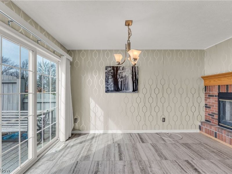 16090 Yarmouth Oval , Middleburg Heights, OH 44130 Photo 14