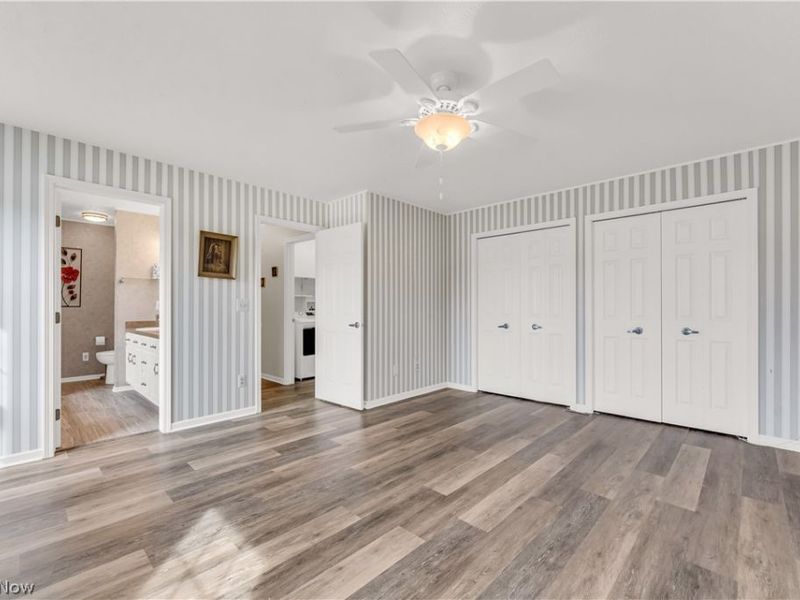 16090 Yarmouth Oval , Middleburg Heights, OH 44130 Photo 16