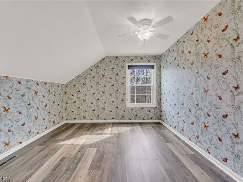 16090 Yarmouth Oval , Middleburg Heights, OH 44130 Photo 24