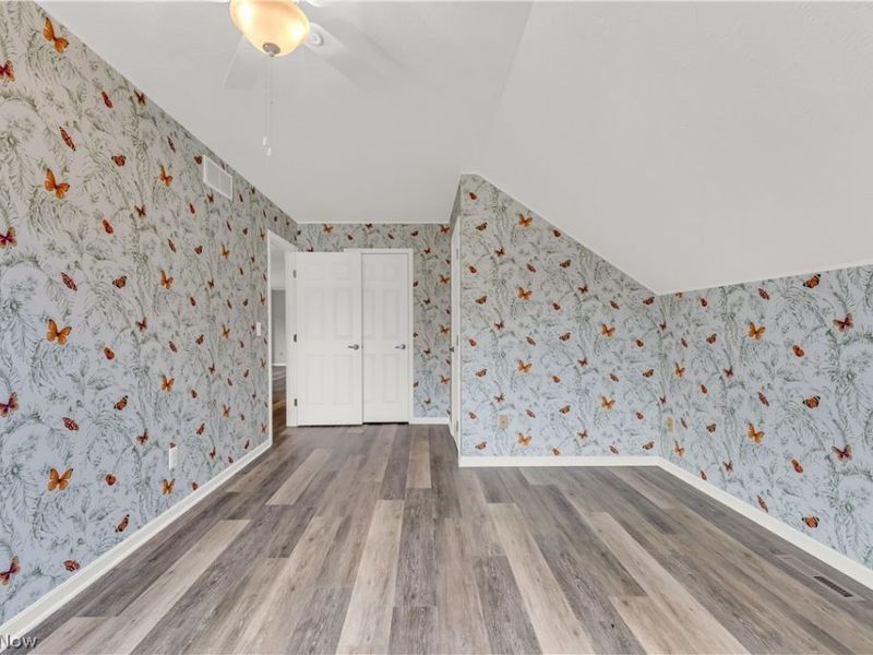 16090 Yarmouth Oval , Middleburg Heights, OH 44130 Photo 25