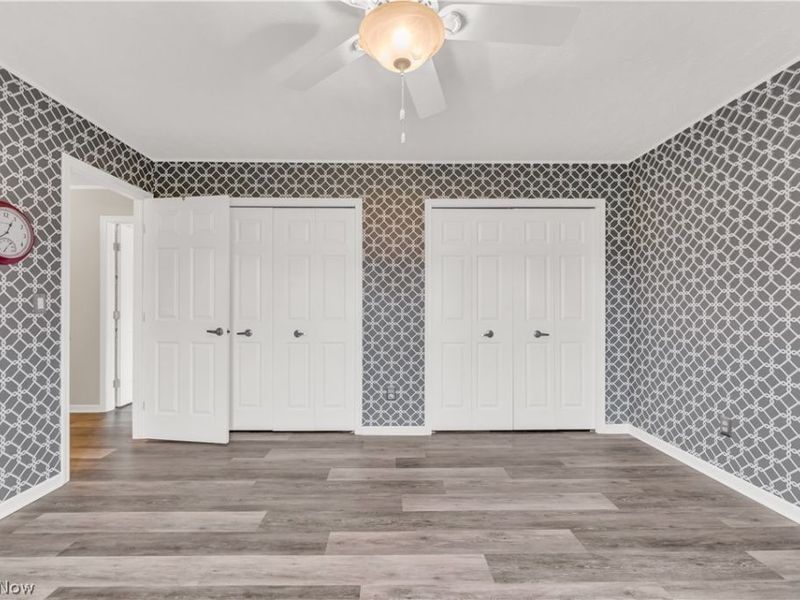 16090 Yarmouth Oval , Middleburg Heights, OH 44130 Photo 29