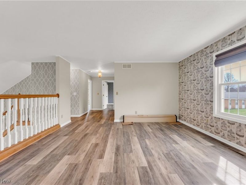 16090 Yarmouth Oval , Middleburg Heights, OH 44130 Photo 32