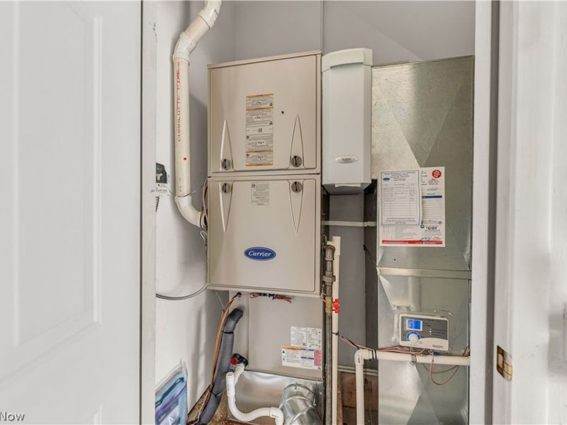 16090 Yarmouth Oval , Middleburg Heights, OH 44130 Photo 34