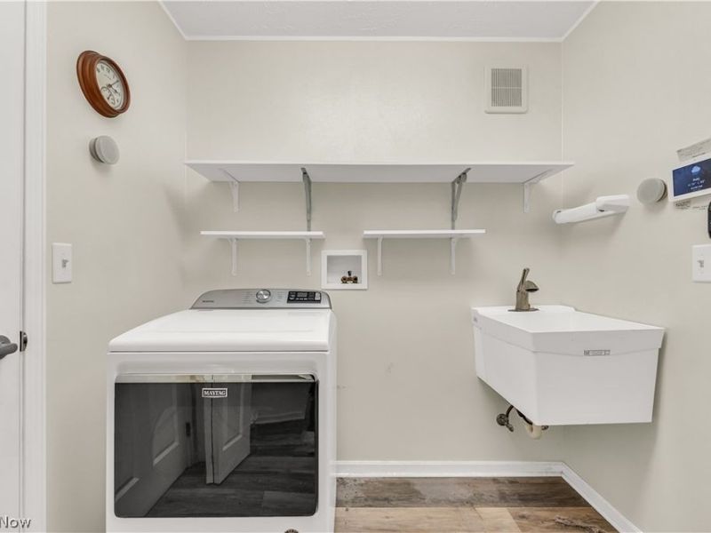 16090 Yarmouth Oval , Middleburg Heights, OH 44130 Photo 35