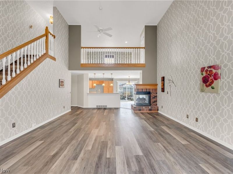 16090 Yarmouth Oval , Middleburg Heights, OH 44130 Photo 5