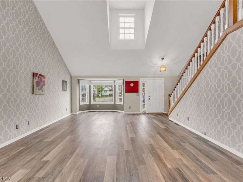 16090 Yarmouth Oval , Middleburg Heights, OH 44130 Photo 6