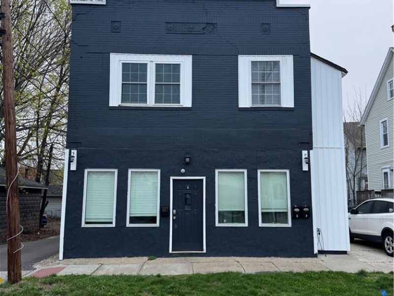 667 W Park Avenue, Barberton, OH 44203 Photo 2