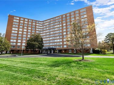 5100 Monument Avenue, Unit 311, Henrico, VA 23230