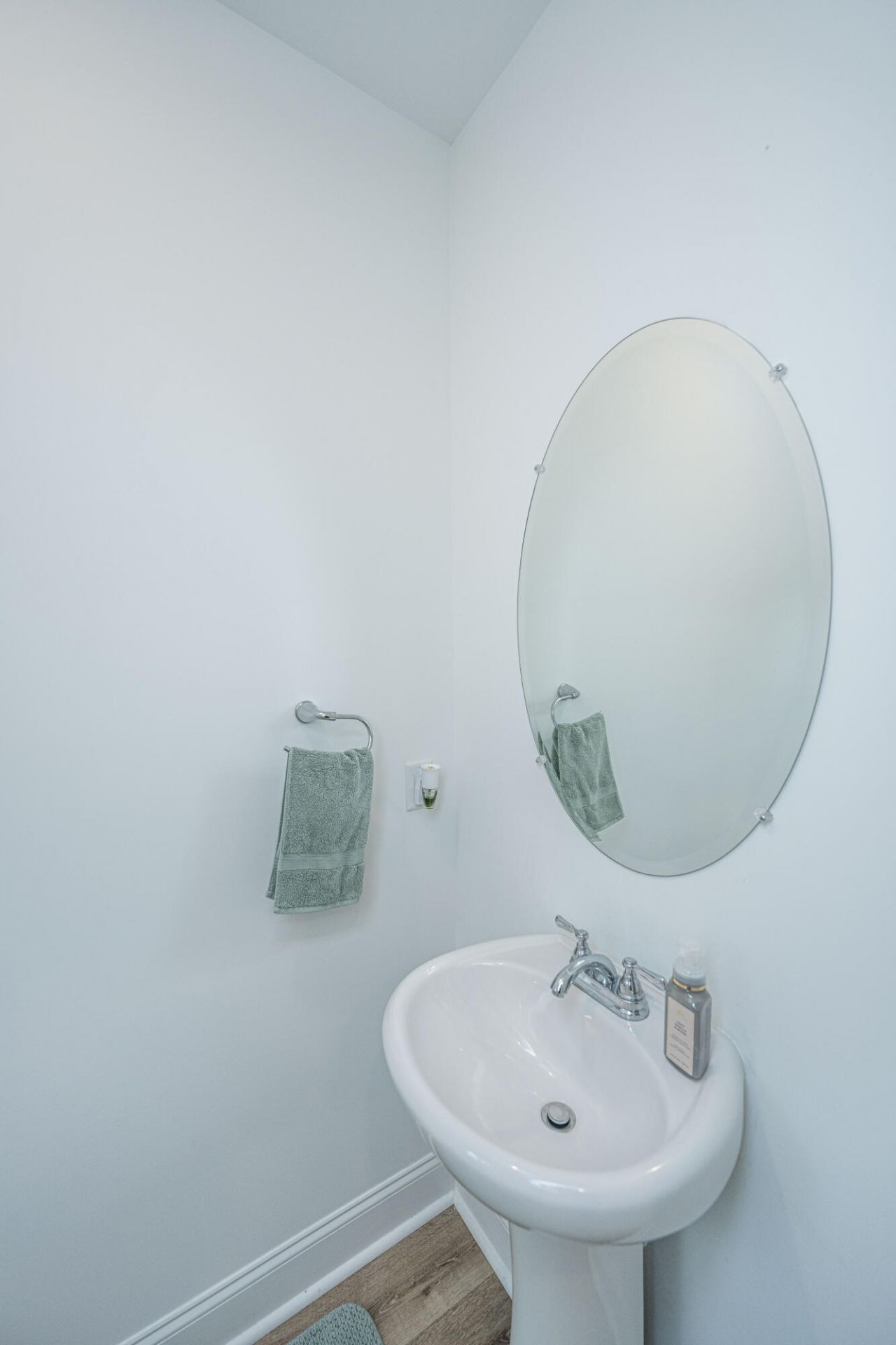 206 Cache Court Photo 19