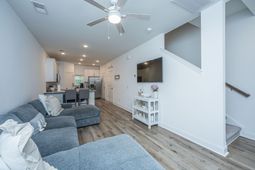 206 Cache Court photo 4