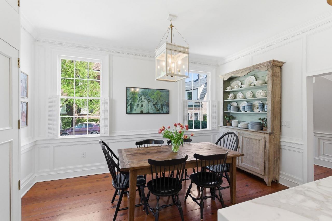 7 Lowndes Street Photo 17