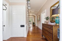 7 Lowndes Street photo 4