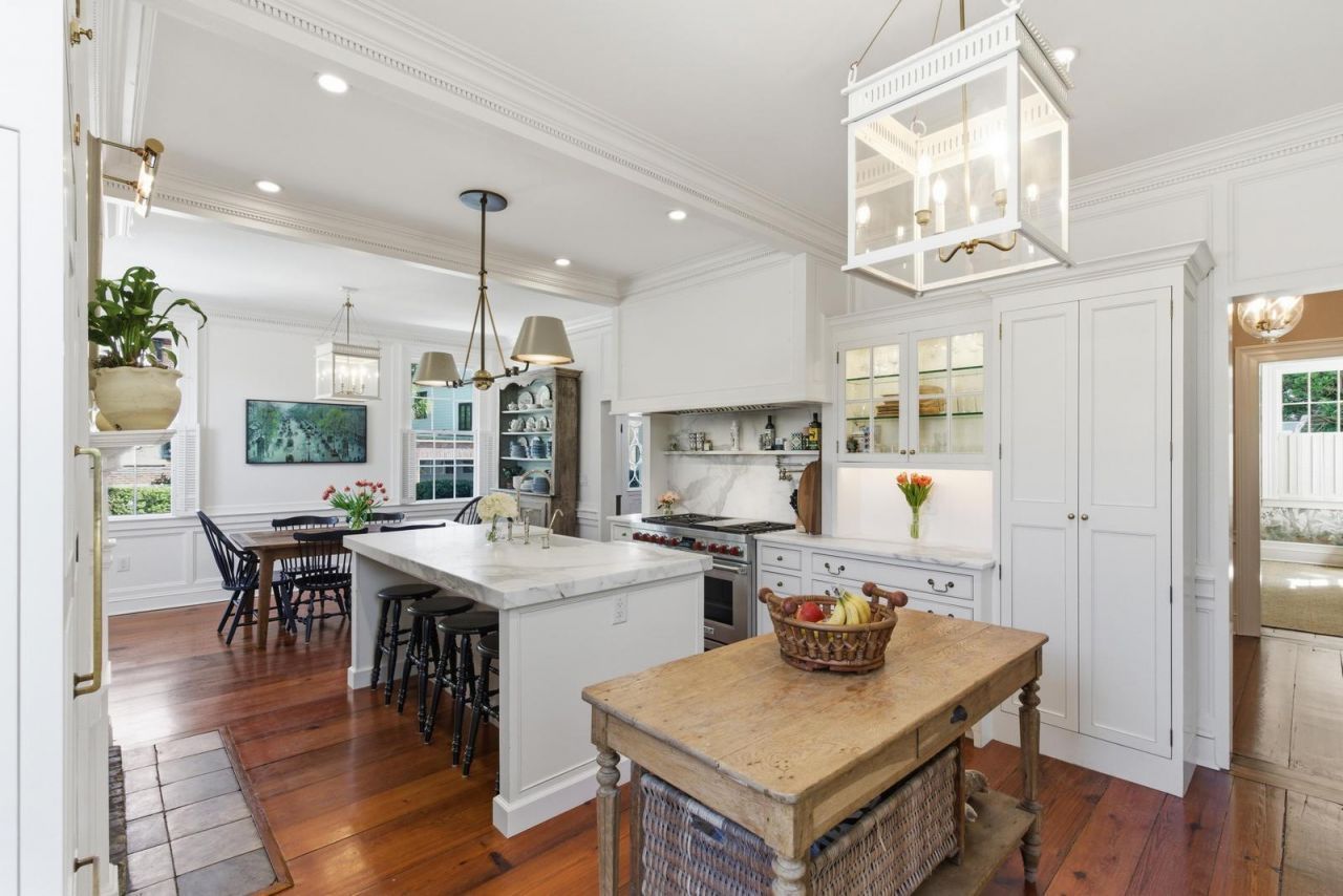 7 Lowndes Street Photo 22